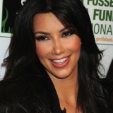 Kim-Kardashian---2010-Celebrity-Skee-Ball-Tournament-29