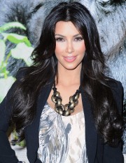 Kim-Kardashian---2010-Celebrity-Skee-Ball-Tournament-31.md.jpg