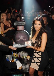 Kim-Kardashian-Celebrates-Her-Fragrance-Launch-At-Tao-Las-Vegas-06.md.jpg