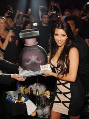 Kim-Kardashian-Celebrates-Her-Fragrance-Launch-At-Tao-Las-Vegas-07.md.jpg