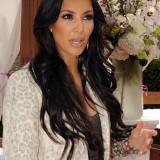 Kim-Kardashian-Celebrates-Shoedazzle-First-Birthday-07