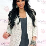 Kim-Kardashian-Celebrates-Shoedazzle-First-Birthday-41