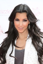 Kim-Kardashian-Celebrates-Shoedazzle-First-Birthday-57.md.jpg