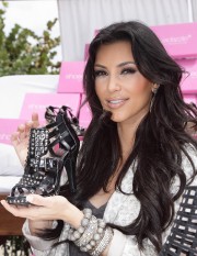 Kim-Kardashian-Celebrates-Shoedazzle-First-Birthday-67.md.jpg