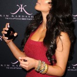 Kim-Kardashian-Debuts-Premiere-Fragrance-At-Sephora-12