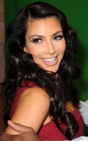 Kim-Kardashian-Debuts-Premiere-Fragrance-At-Sephora-36.md.jpg