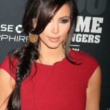 Kim-Kardashian---2011-The-Huffington-Post-Game-Changers-Awards-07