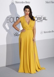 Kim-Kardashian---2012-amfARs-Cinema-Against-AIDS-61.md.jpg