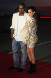 Kim-Kardashian---65th-Cannes-The-Cruel-Summer-Presentation-07.md.jpg