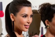 Kim-Kardashian---Grand-Opening-Of-Kardashian-Khaos-17.md.jpg