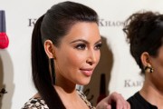 Kim-Kardashian---Grand-Opening-Of-Kardashian-Khaos-18.md.jpg