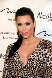 Kim-Kardashian---Grand-Opening-Of-Kardashian-Khaos-29.md.jpg