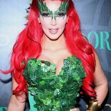 Kim-Kardashian---Midori-Green-Halloween-Costume-Party-07