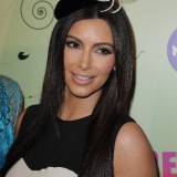Kim-Kardashian---Perez-Hiltons-Mad-Hatter-Tea-Party-Celebration-06