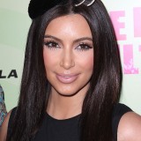 Kim-Kardashian---Perez-Hiltons-Mad-Hatter-Tea-Party-Celebration-10