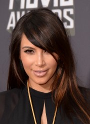 Kim-Kardashian---2013-MTV-Movie-Awards-08.md.jpg