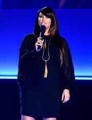 Kim-Kardashian---2013-MTV-Movie-Awards-26.md.jpg