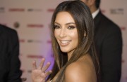 Kim-Kardashian---Cosmopolitan-Magazine-40th-Anniversary-Celebration-17.md.jpg