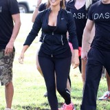 Kim-Kardashian---Miami-Dragon-Boat-Festival-15
