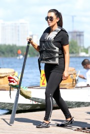 Kim-Kardashian---Miami-Dragon-Boat-Festival-42.md.jpg