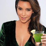 Kim-Kardashian-Hosts-Midori-Makeover-Parlour-26