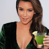 Kim-Kardashian-Hosts-Midori-Makeover-Parlour-29