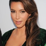 Kim-Kardashian-Hosts-Midori-Makeover-Parlour-44