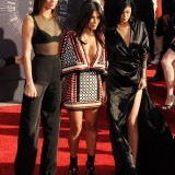 Kim-Kardashian-Kendall-and-Kylie-Jenner---2014-MTV-Video-Music-Awards-78