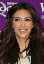 Kim-Kardashian-Makes-Public-Appearance-In-Melbourne-15.md.jpg