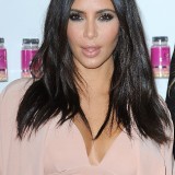 Khloe-and-Kim-Kardashian---Hairfinity-UK-Launch-Party-01
