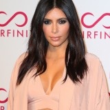 Khloe-and-Kim-Kardashian---Hairfinity-UK-Launch-Party-13