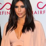 Khloe-and-Kim-Kardashian---Hairfinity-UK-Launch-Party-31