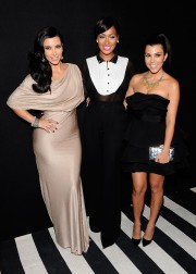 Kim-Kardashian---A-Night-Of-Style-and-Glamour-34.md.jpg