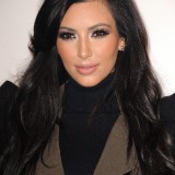 Kim-and-Kourtney-Kardashian---QVC-25-To-Watch-Party-03