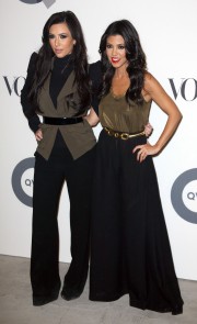 Kim and Kourtney Kardashian QVC 25 To Watch Party 18